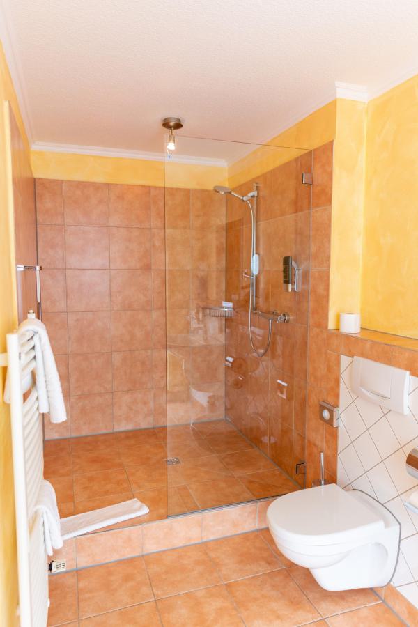 Comfort double room with XXL-Shower
